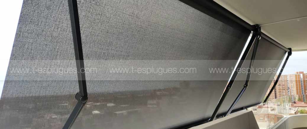 Toldos con Tejidos Duraderos y Lonas Transpirables: Materiales que Permiten la Circulación del Aire y Reducen la Sensación de Calor Bajo el Toldo